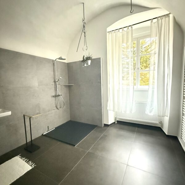 Historisches Schloss nahe dem Brombachsee, Aufnahme 5