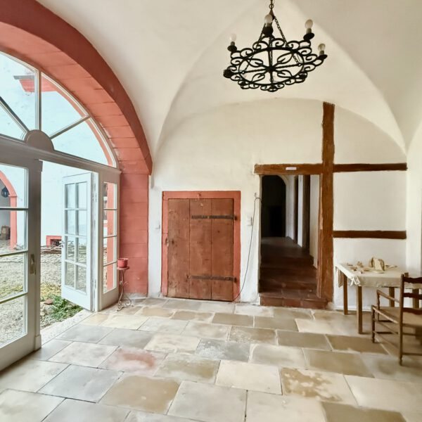 Historisches Schloss nahe dem Brombachsee, Aufnahme 9